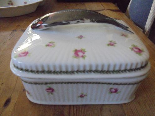 ZELDZAAM!! Haring / Sardientje doos met roze roosjes, Antiek en Kunst, Antiek | Servies los, Ophalen of Verzenden