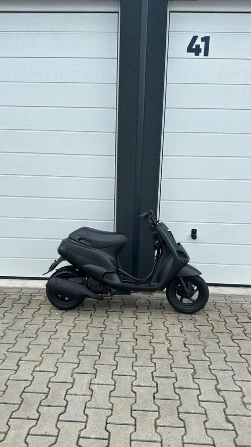 Piaggio type 172cc brom, Fietsen en Brommers, Scooters | Piaggio, Overige modellen, Ophalen of Verzenden