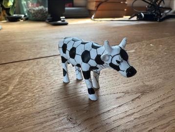 Cow Parade Soccer cow small beschikbaar voor biedingen