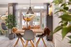 Vier leuke lichtgrijze eetkamer/bureau kuipstoelen, Gebruikt, Vier, Ophalen, Hout