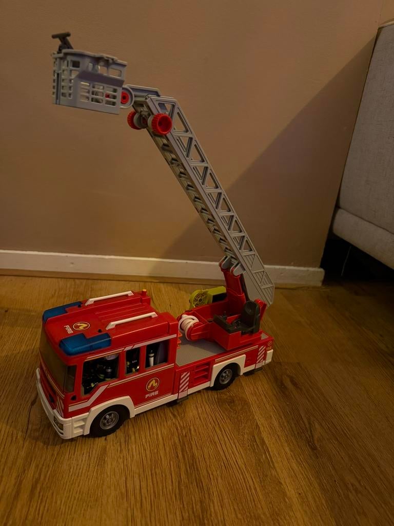 Playmobil wagens, Ophalen, Zo goed als nieuw