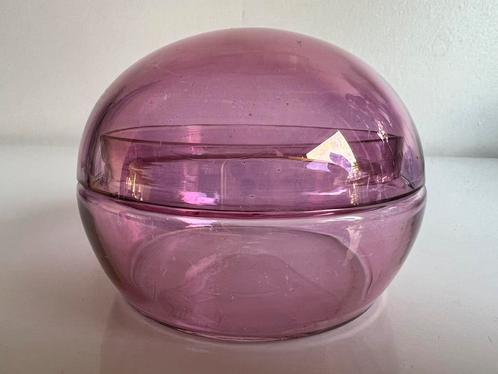 Vintage Bonbonniere met Deksel Amethist Parelmoer Glas 60’s, Antiek en Kunst, Antiek | Glas en Kristal, Ophalen of Verzenden
