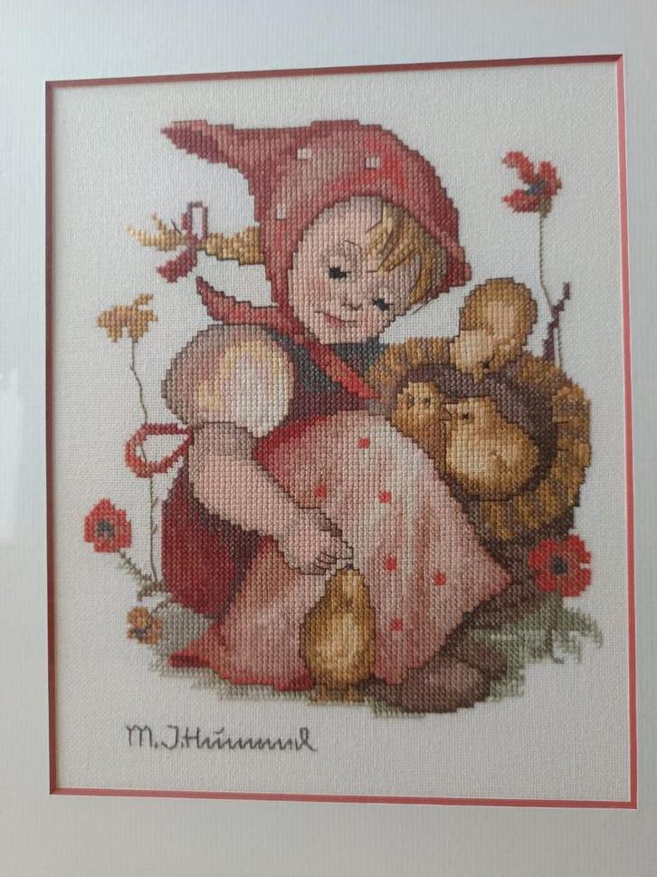 Prachtige Hummel borduurwerken - 46x40 cm, Hobby en Vrije tijd, Borduren en Borduurmachines, Zo goed als nieuw, Overige typen