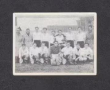Voetbalplaatje Wit Zwart '32 Weert 1951-1952. beschikbaar voor biedingen