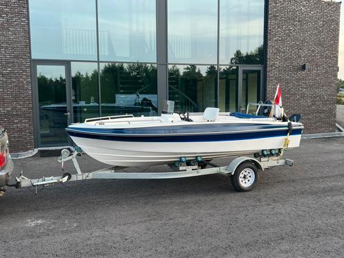 Nette console boot met Tohatsu 30pk 4takt incl. Trailer, Watersport en Boten, Vis- en Consoleboten, Gebruikt, 10 tot 30 pk, 3 tot 6 meter