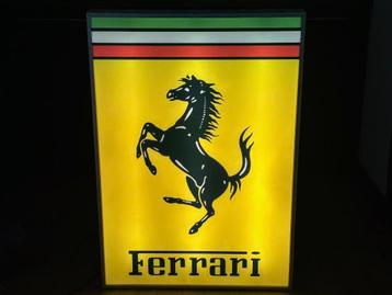 Ferrari Verlichte Dealer reclame borden jaren 80-90 beschikbaar voor biedingen