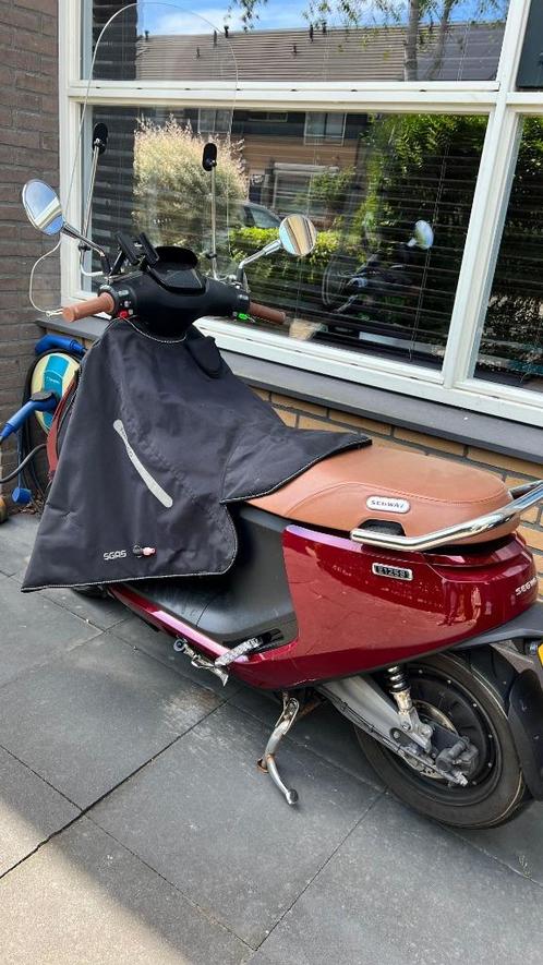 Tekoop segway E125s snorscooter, Fietsen en Brommers, Snorfietsen en Snorscooters, Zo goed als nieuw, Overige merken, Elektrisch