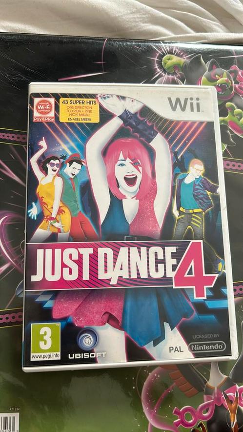 Just Dance 4, Wii, Spelcomputers en Games, Games | Nintendo Wii, Zo goed als nieuw, Overige genres, 3 spelers of meer, Vanaf 12 jaar