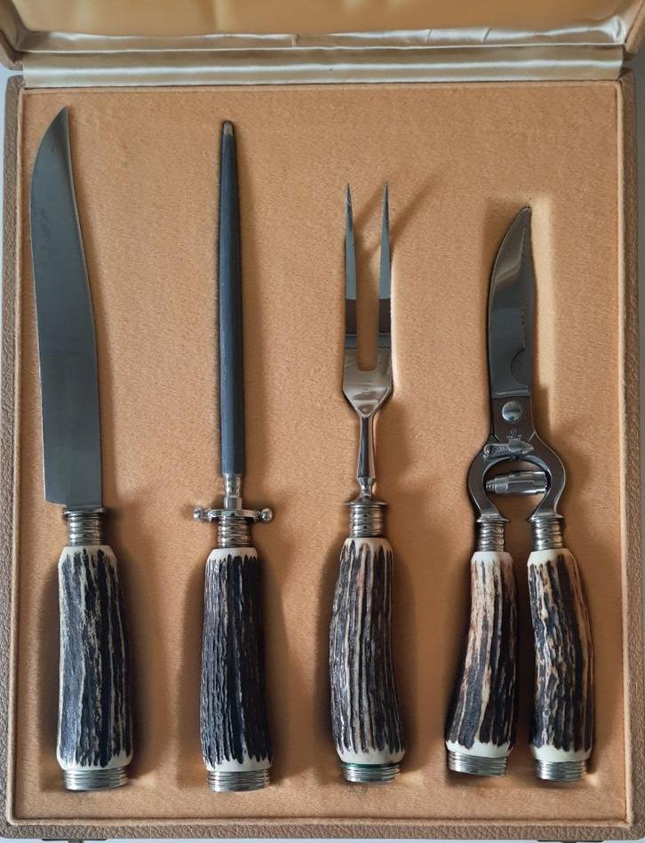 Professionele vleessnijset voor Wild, braadstuk en gevogelte, Huis en Inrichting, Keuken | Bestek, Gebruikt, Bestekset, Ophalen of Verzenden