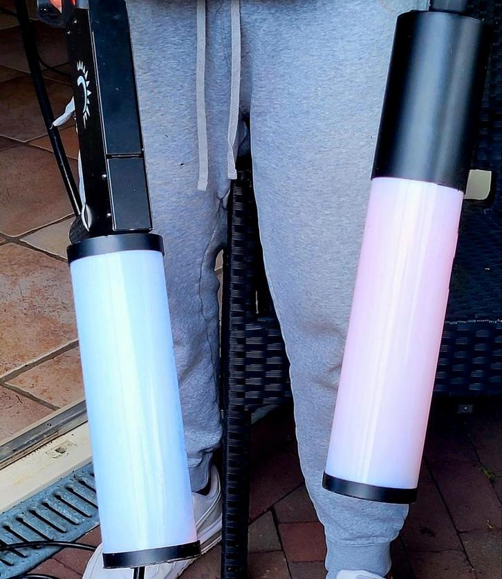 2 handgun rookmachines met ledlicht, Hobby en Vrije tijd, Overige Hobby en Vrije tijd, Zo goed als nieuw, Ophalen of Verzenden