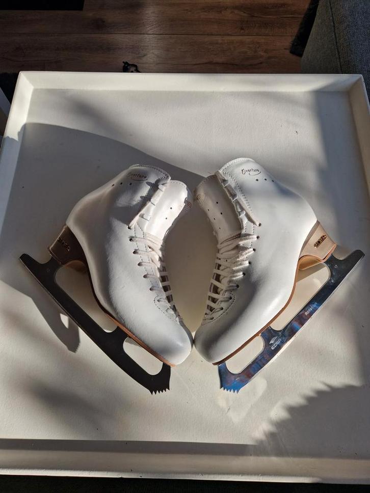 Edea Kunstschaatsen - Perfect voor Pirouettes!, Sport en Fitness, Schaatsen, Ophalen of Verzenden