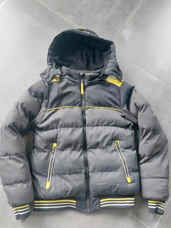 Mooie, warme winterjas van Twoday, maat 152., Kinderen en Baby's, Kinderkleding | Maat 152, Zo goed als nieuw, Jongen, Jas, Ophalen of Verzenden