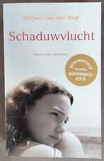 Mirjam van der Vegt: Schaduwvlucht, Boeken, Ophalen of Verzenden, Zo goed als nieuw, Nederland