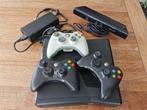 Xbox 360 Kinect 3 controllers en 6 spellen originele doos, Spelcomputers en Games, Spelcomputers | Xbox 360, 360 S, 4 GB, Met games