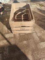TE KOOP VERSCHILLENDE OUDE HOUTEN VEILINGKISTEN, Ophalen, Gebruikt
