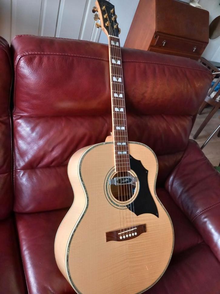 Golden Ton Gitaar met Schaller Element, Muziek en Instrumenten, Snaarinstrumenten | Gitaren | Akoestisch, Zo goed als nieuw, Western- of Steelstringgitaar