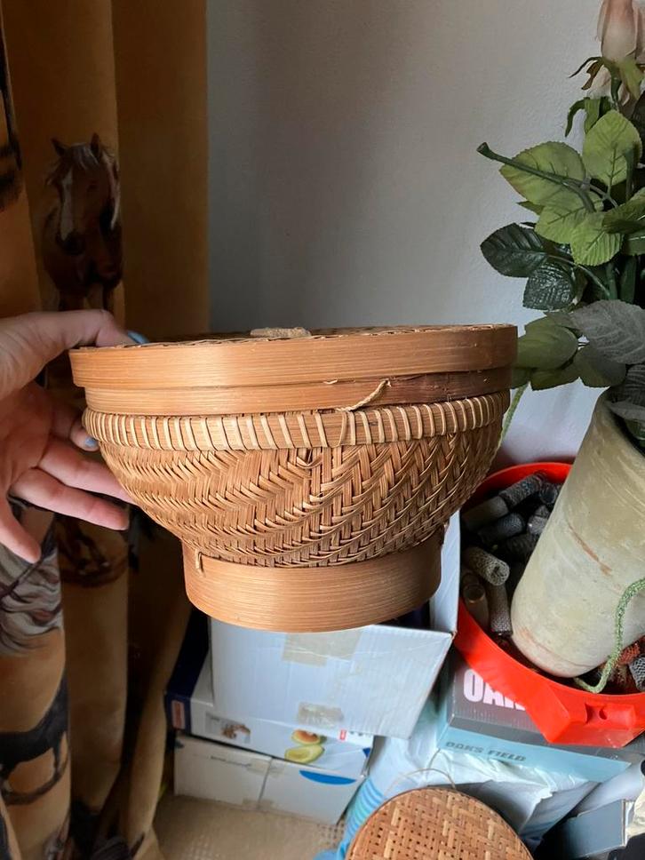 Rieten mandjes GRATIS OPHALEN, Huis en Inrichting, Woonaccessoires | Schalen en Manden, Ophalen