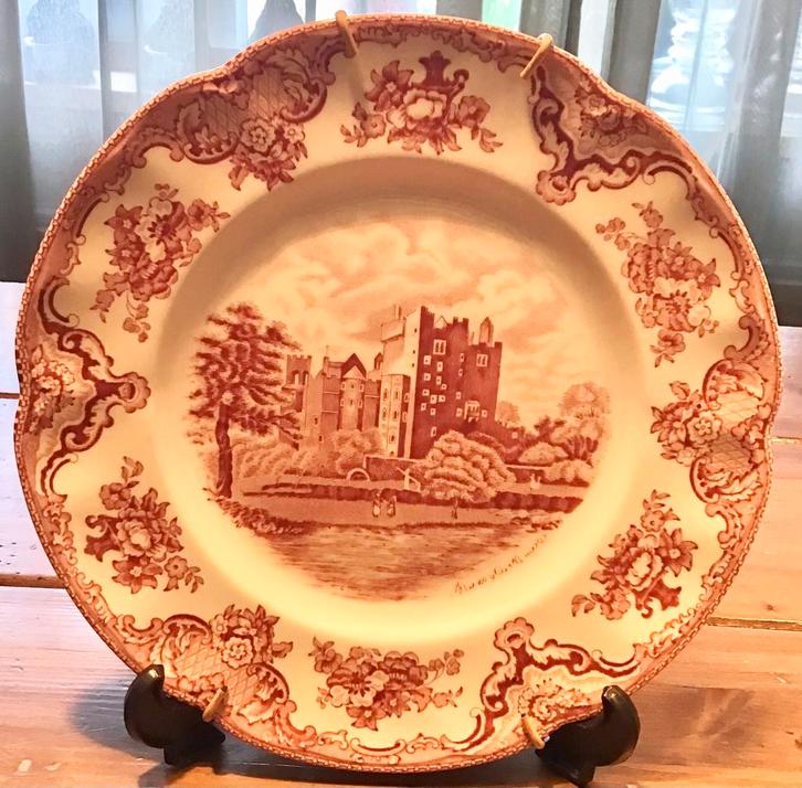 BORD / WANDBORD JOHNSON BROTHERS OLD BRITAIN CASTLES, Antiek en Kunst, Antiek | Wandborden en Tegels, Ophalen of Verzenden