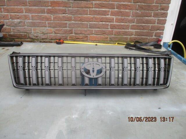 grille toyota landcruiser type 90, Auto-onderdelen, Overige Auto-onderdelen, Toyota, Nieuw, Ophalen of Verzenden