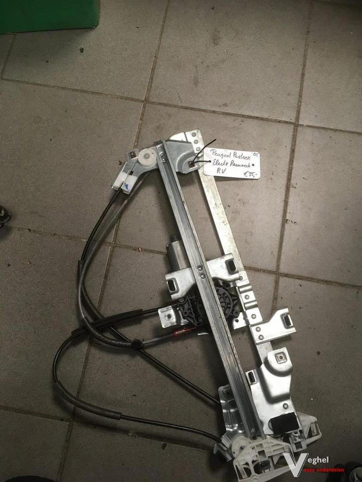 Peugeot Peartner 2005 electr raammech rechtsvoor, Auto-onderdelen, Ruiten en Toebehoren, Gebruikt, Ophalen of Verzenden