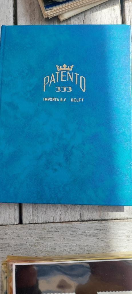 Postzegel album (wd30), Postzegels en Munten, Postzegels | Volle albums en Verzamelingen, Nederland, Ophalen of Verzenden