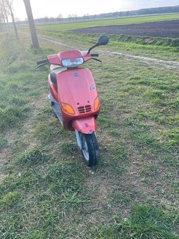 Piaggio zip 2t beschikbaar voor biedingen
