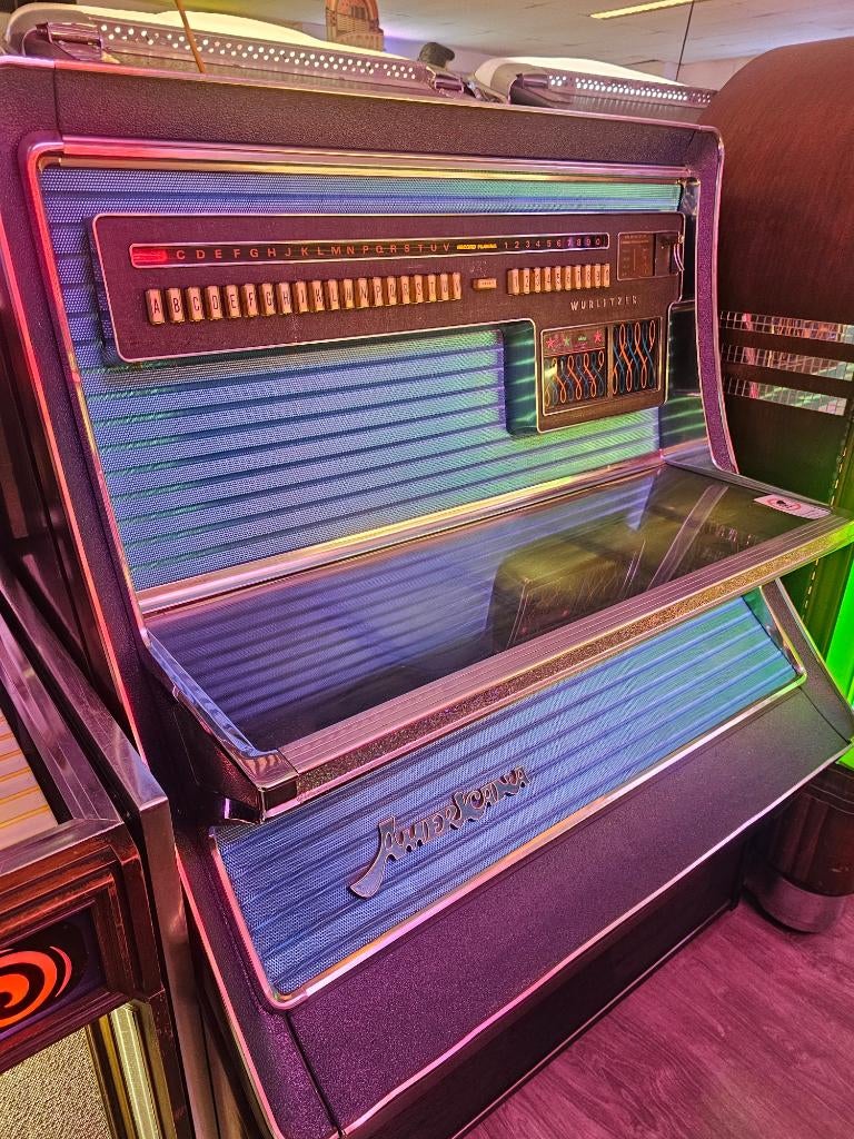 Wurlitzer Americana 3700, Verzamelen, Automaten | Jukeboxen, Zo goed als nieuw, Wurlitzer, Voor 1950, Ophalen