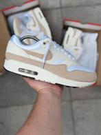 Nike Air Max 1 Pale Ivory maat 44,5 Nieuw, Overige kleuren, Nieuw, NIKE, Ophalen of Verzenden