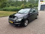 Peugeot 308 SW 1.2 PureTech Allure/AIRCO/CRUISE/NAVI/PARKEER, Stof, Gebruikt, Euro 6, 1199 cc