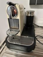 Nespresso Magimix met melkopschuimer., Ophalen, Gebruikt, Koffiepads en cups