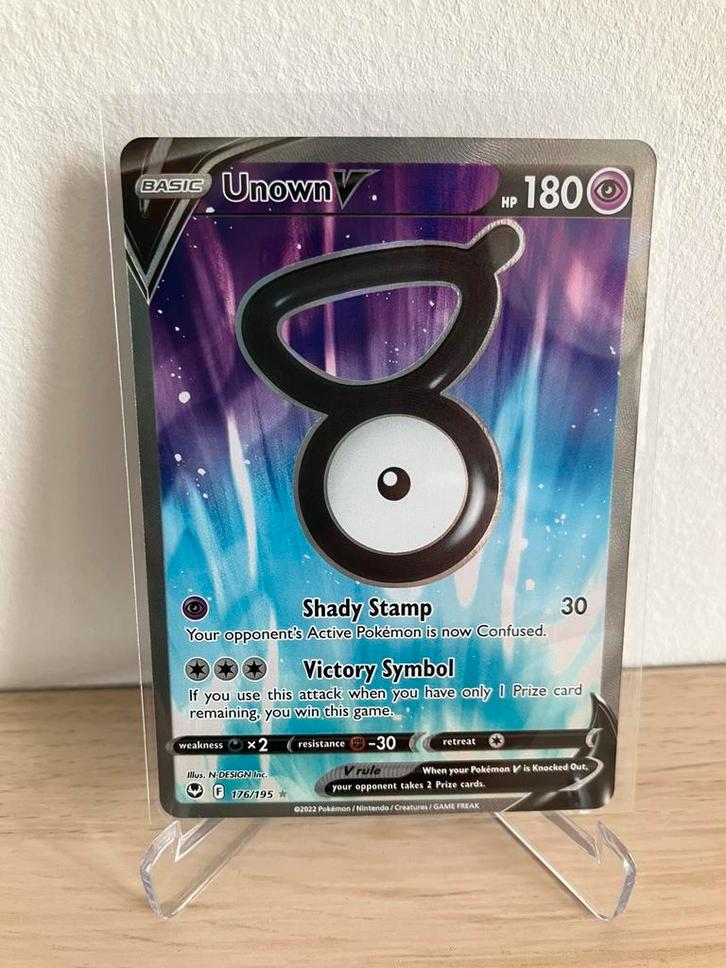 Unown V 176/195 BOOSTERFRIS, Hobby en Vrije tijd, Verzamelkaartspellen | Pokémon, Zo goed als nieuw, Losse kaart, Foil, Ophalen of Verzenden