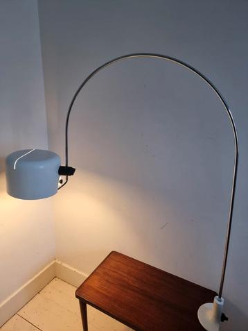 Joe colombo coupe oluce design vintage lamp beschikbaar voor biedingen