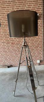 Riviera Maison driepoot staande lamp, Huis en Inrichting, Lampen | Vloerlampen, Ophalen, Zo goed als nieuw, 150 tot 200 cm