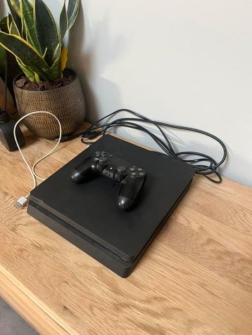 Playstation 4 SLIM | 1 controller beschikbaar voor biedingen