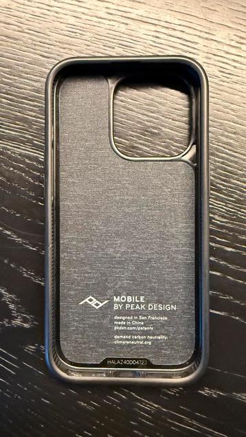 Peak Design hoesje Iphone 14 pro beschikbaar voor biedingen