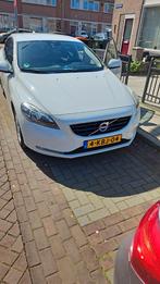 Volvo V40 1.6 T3 150PK 2013 Wit, Voorwielaandrijving, 4 cilinders, Wit, Origineel Nederlands