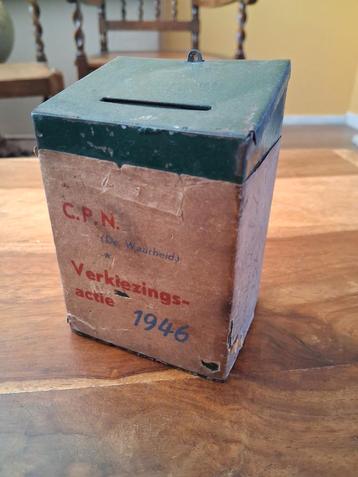 Collectebus CPN (De Waarheid) verkiezingsactie 1946 beschikbaar voor biedingen