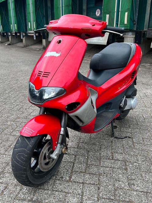 Gilera Runner 50cc 2 Takt Dubbeldisc, Fietsen en Brommers, Scooters | Piaggio, Gebruikt, Overige modellen, Maximaal 45 km/u, Benzine