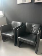 Fauteuil met armleuning, Ophalen, Minder dan 75 cm, Leer, Zo goed als nieuw