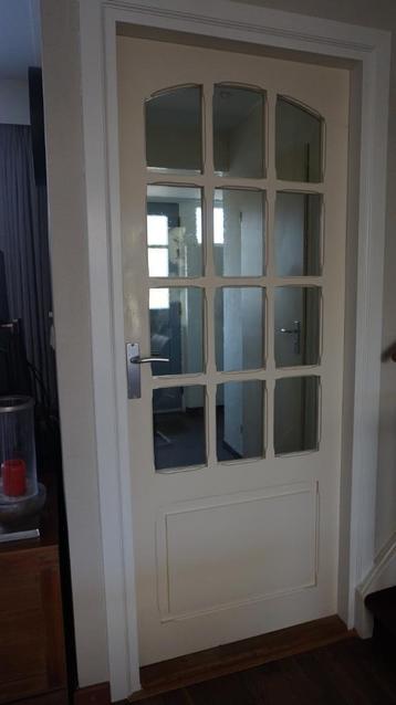 massief eiken binnendeur met glas beschikbaar voor biedingen