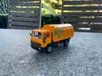 Siku 2824 - Mercedes LN2 veegwagen Kennet, Hobby en Vrije tijd, Modelauto's | 1:50, Ophalen of Verzenden, Nieuw, Bus of Vrachtwagen