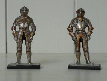 2 tinnen soldaatjes uit 2002 ‘two princes’ beschikbaar voor biedingen