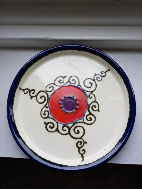 Decoratief Bord met Bloemmotief, Antiek en Kunst, Antiek | Keramiek en Aardewerk, Ophalen