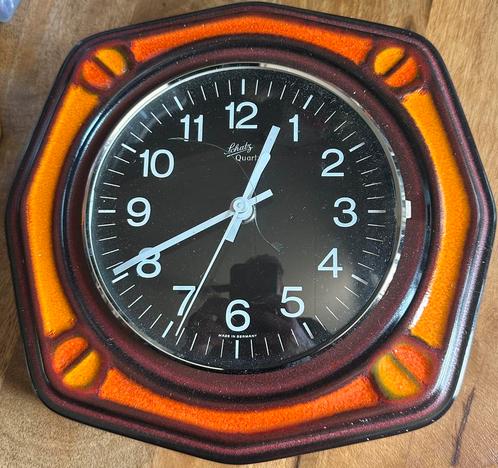 Vintage porseleinen wandklok jaren 70 muurklok, Huis en Inrichting, Woonaccessoires | Klokken, Gebruikt, Wandklok, Analoog, Ophalen of Verzenden