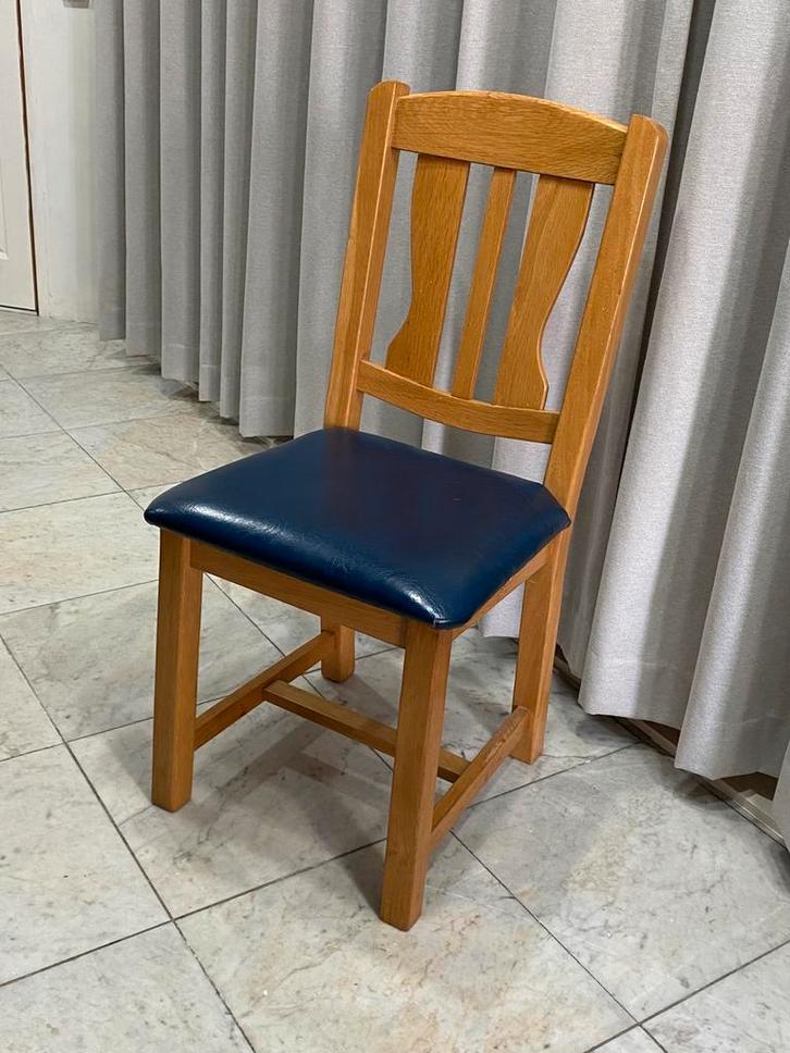 6 of 4  Eetkamerstoelen   -   Lees beschrijving verder, Huis en Inrichting, Stoelen, Gebruikt, Vijf, Zes of meer stoelen, Hout