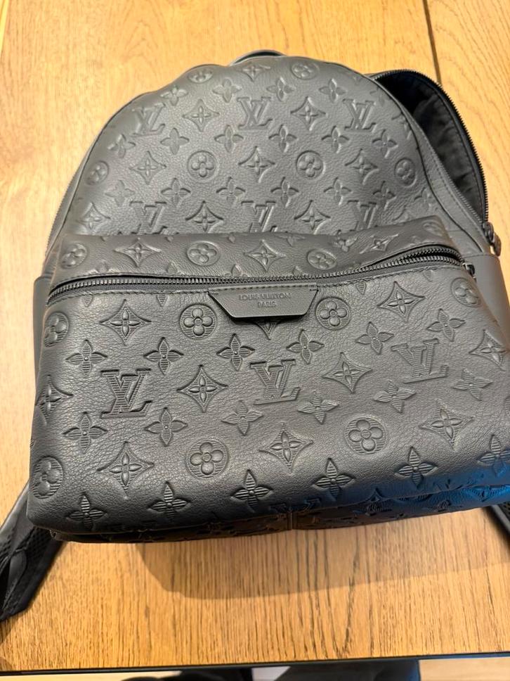 Louis Vuitton - Discovery Backpack (M46553), Shadow Monogram, Sieraden, Tassen en Uiterlijk, Tassen | Rugtassen, Nieuw, Overige merken