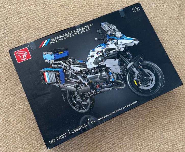 Bouwpakket motor BMW 1250 GS, Hobby en Vrije tijd, Modelbouw | Auto's en Voertuigen, Nieuw, Overige typen, Groter dan 1:32, Overige merken