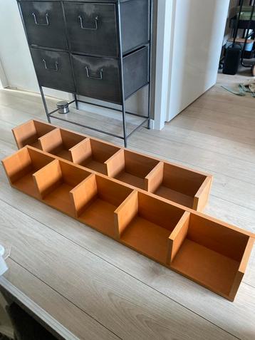 2x DVD/CD Rek beschikbaar voor biedingen