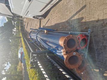 Composiet slangen beschikbaar voor biedingen