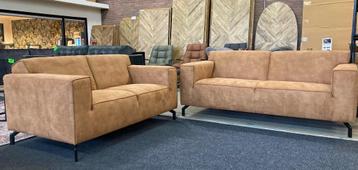 Aanbieding: 2 + 2,5 zits bank Lyla, setprijs € 1049,- !! beschikbaar voor biedingen